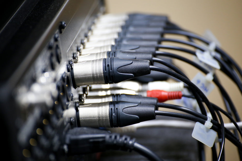 Cable Commections Custom Cable Connection - Custom Audio Video Cables